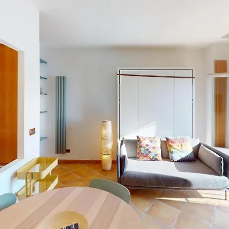109rdlc - Agreable Petit 2 Pieces Climatise Avec Vue Panoramique En Plein Coeur De La Vieille De Appartement